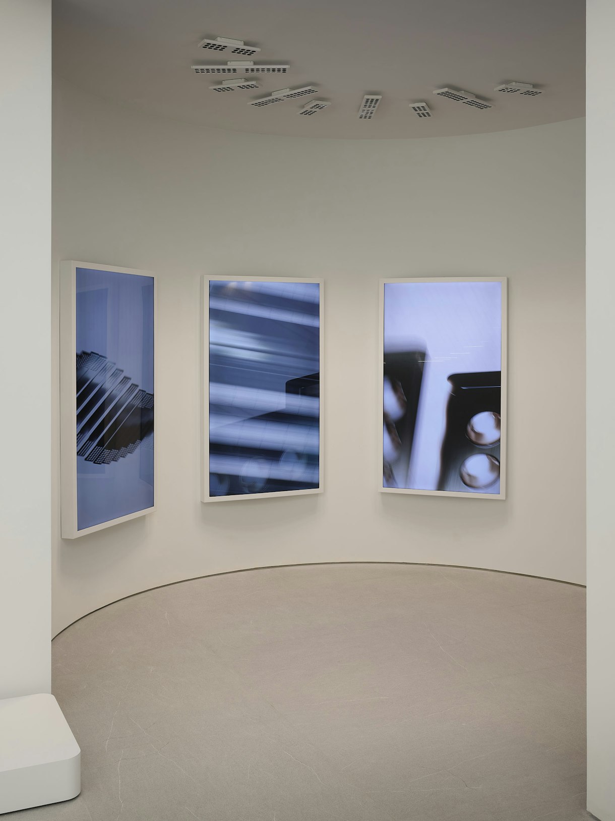 stories-Euroluce-2023-flos-20