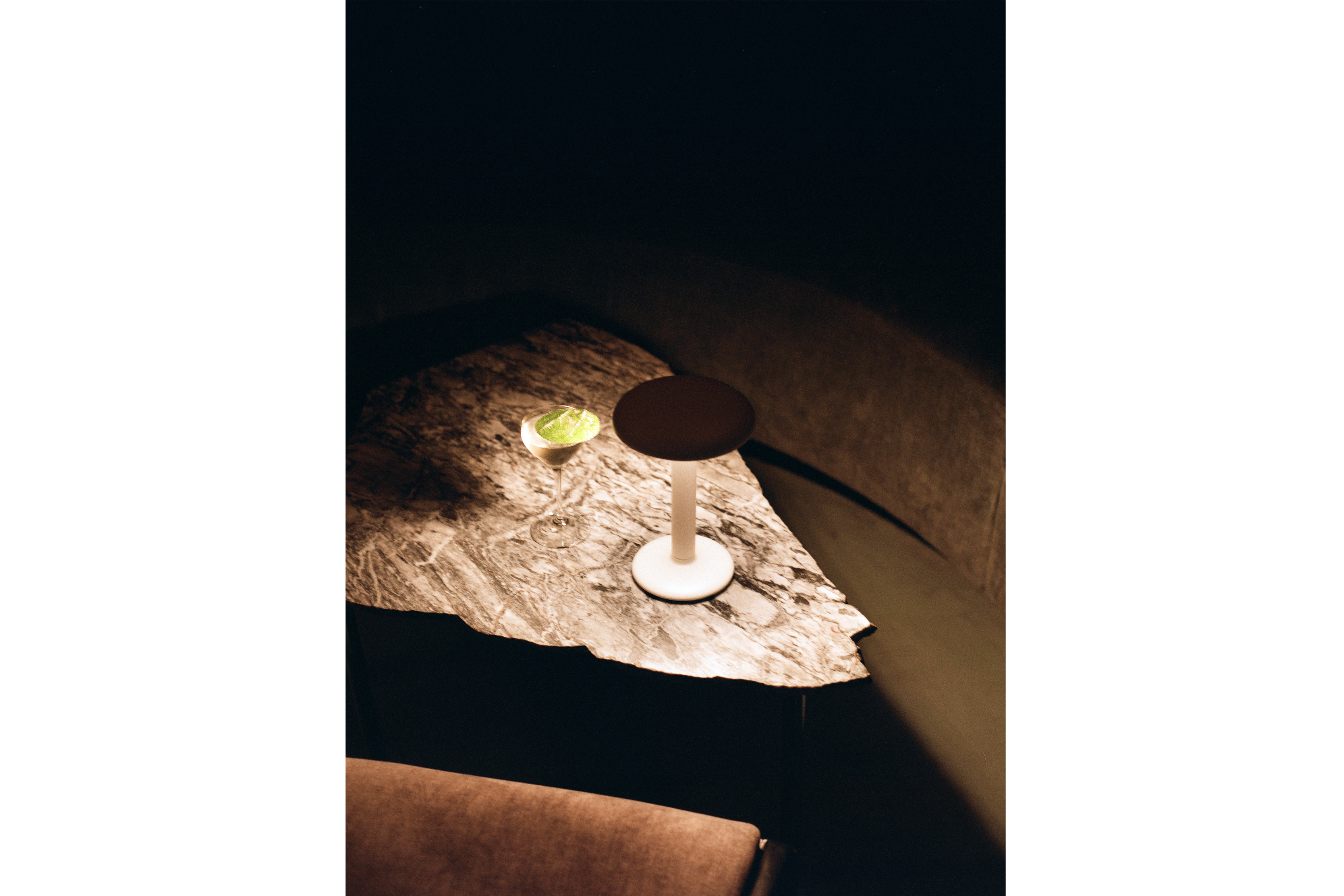 stories-Gustave-flos-02C