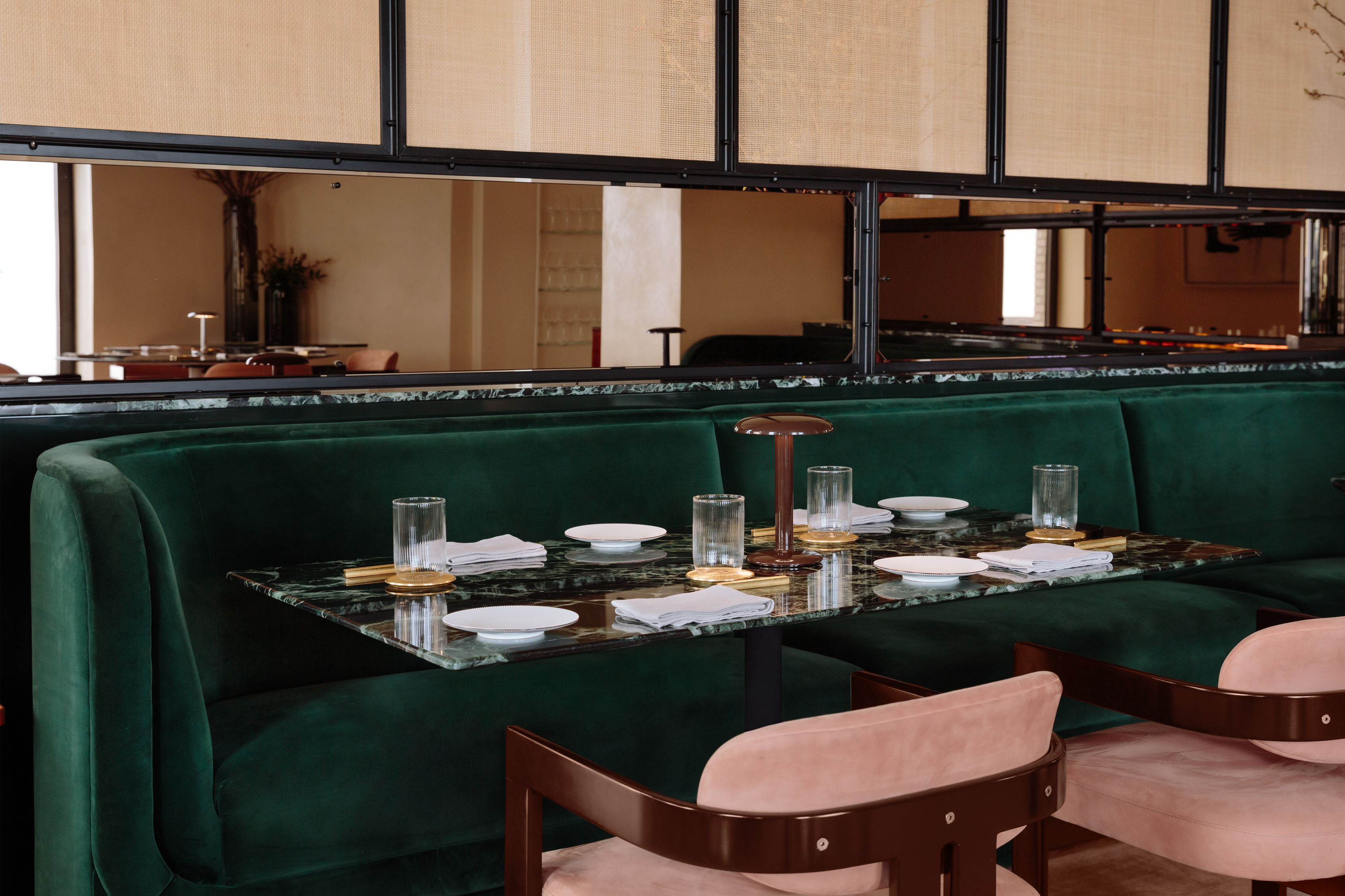 stories-Gustave-flos-04A