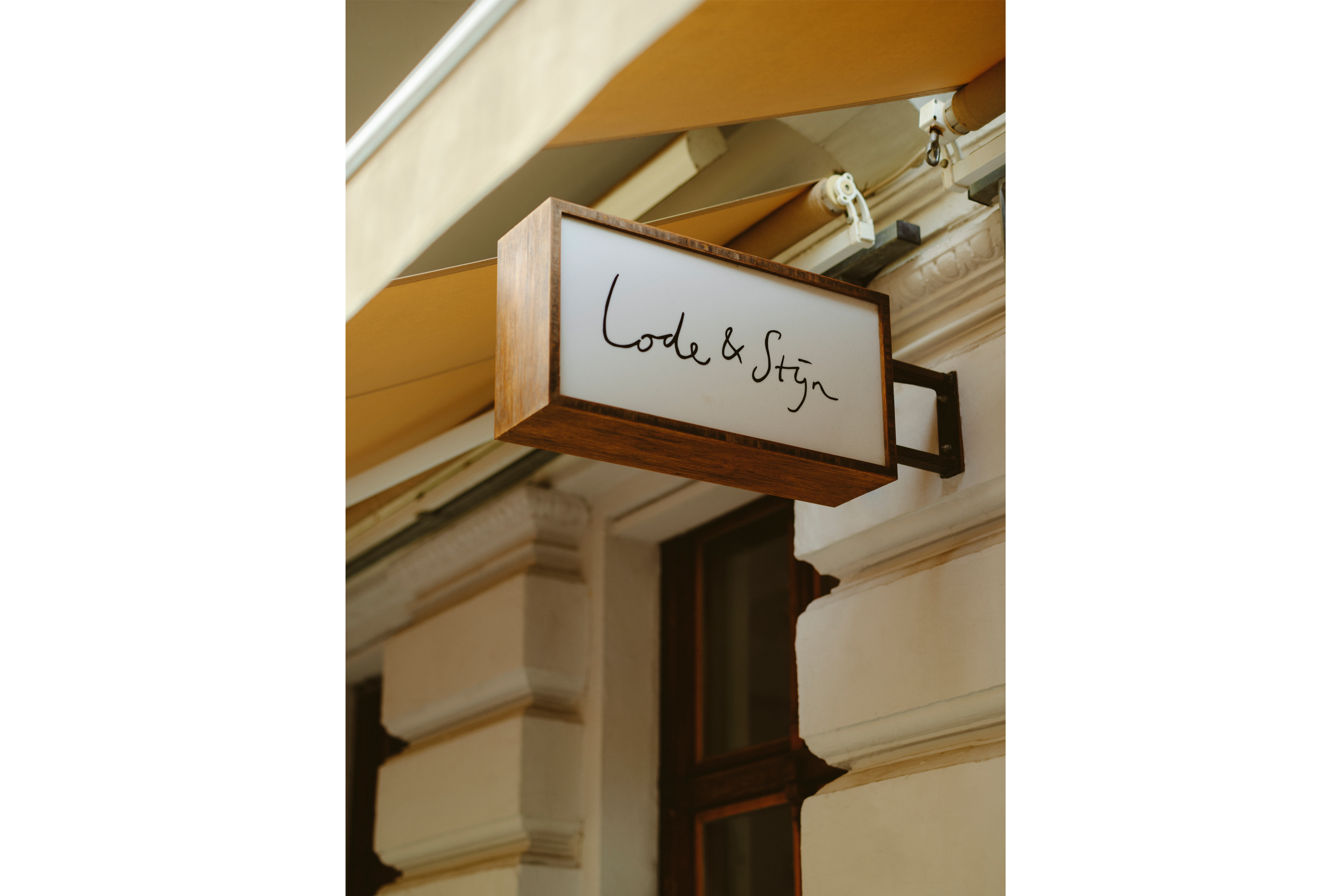 stories-Gustave-flos-08B