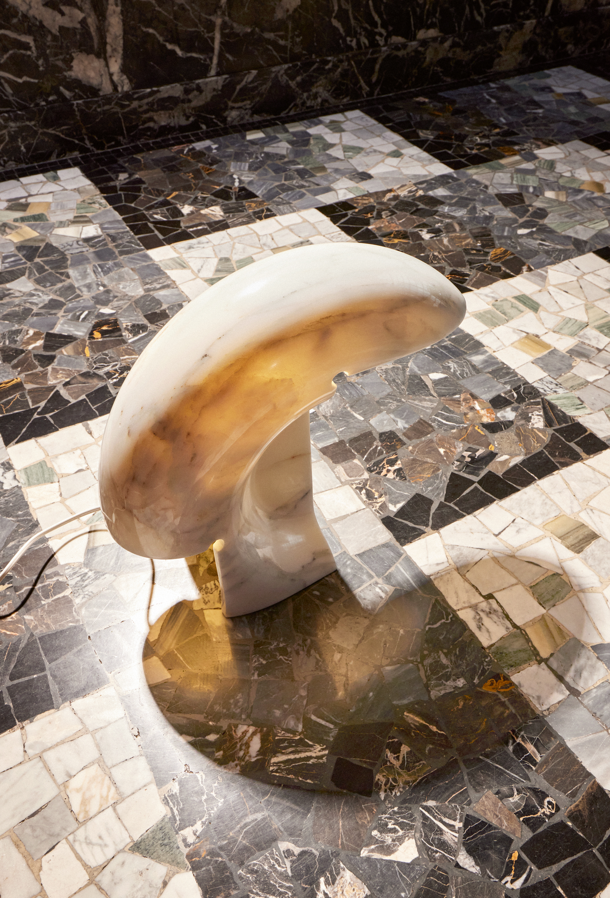 stories-Icon_is_Forever-flos-18