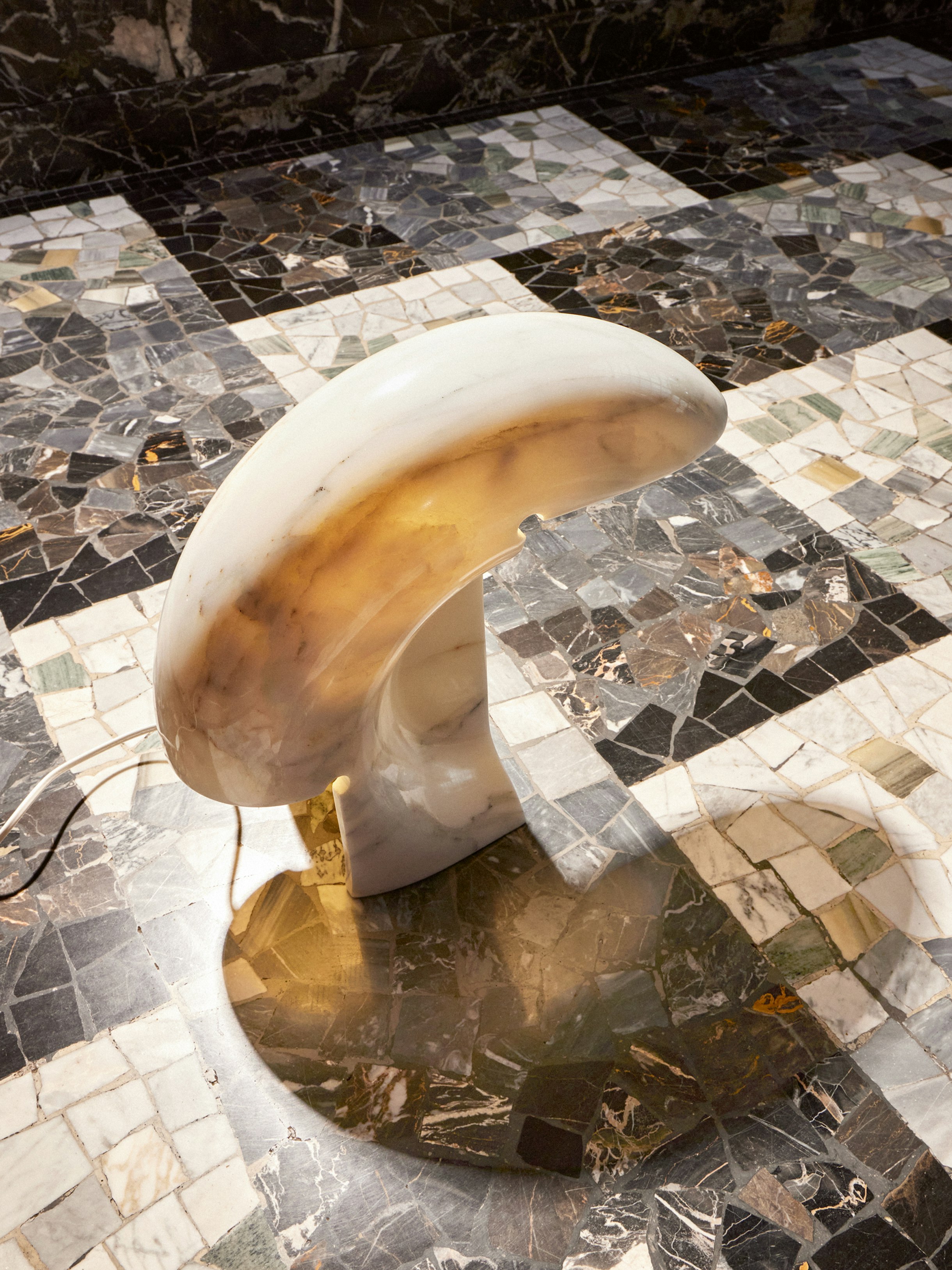 stories-Icon_is_Forever-flos-18