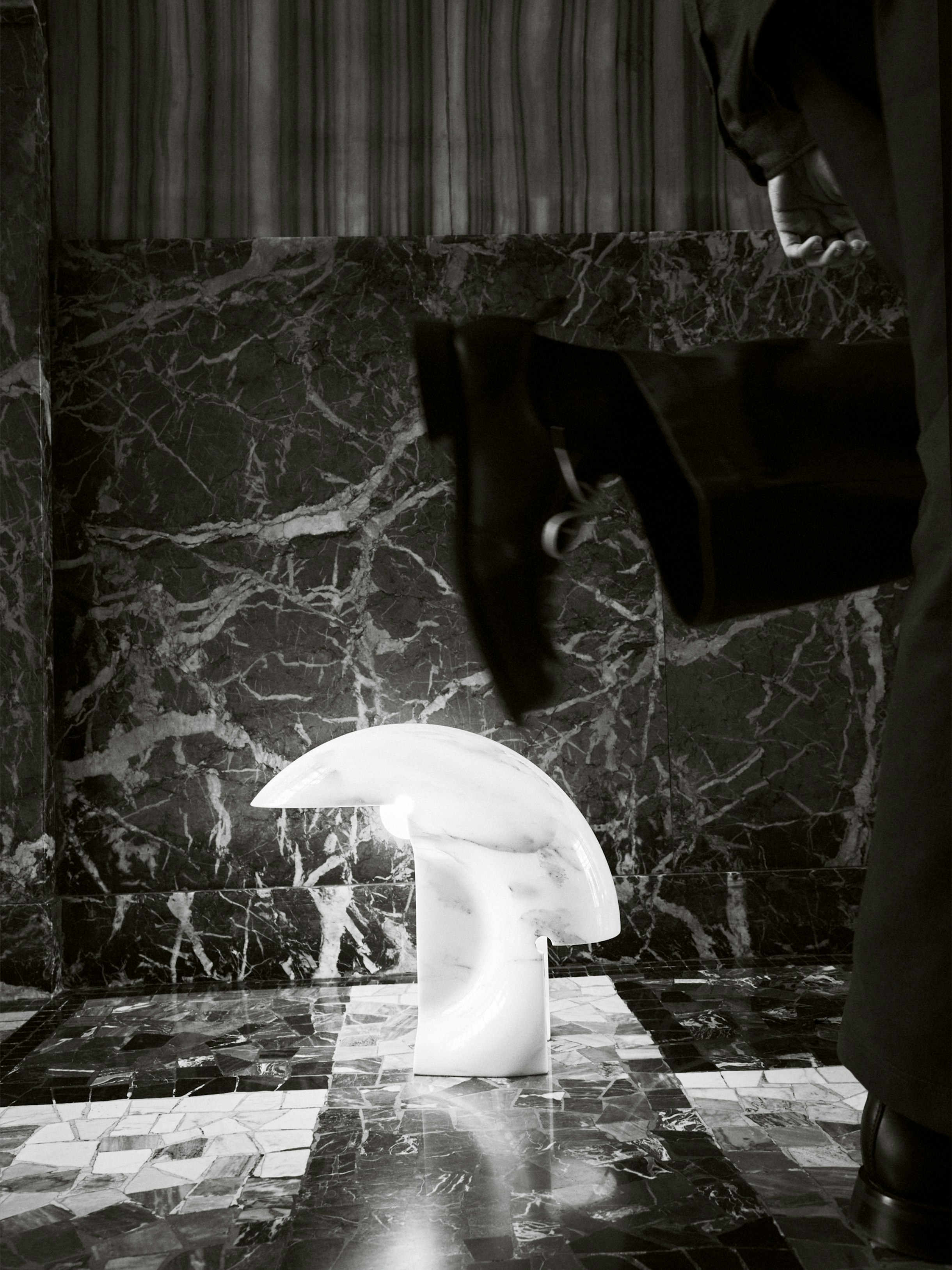 stories-Icon_is_Forever-flos-19