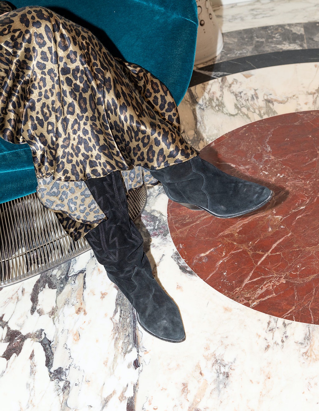 stories-Laura-Gonzalez-flos-04ok-1