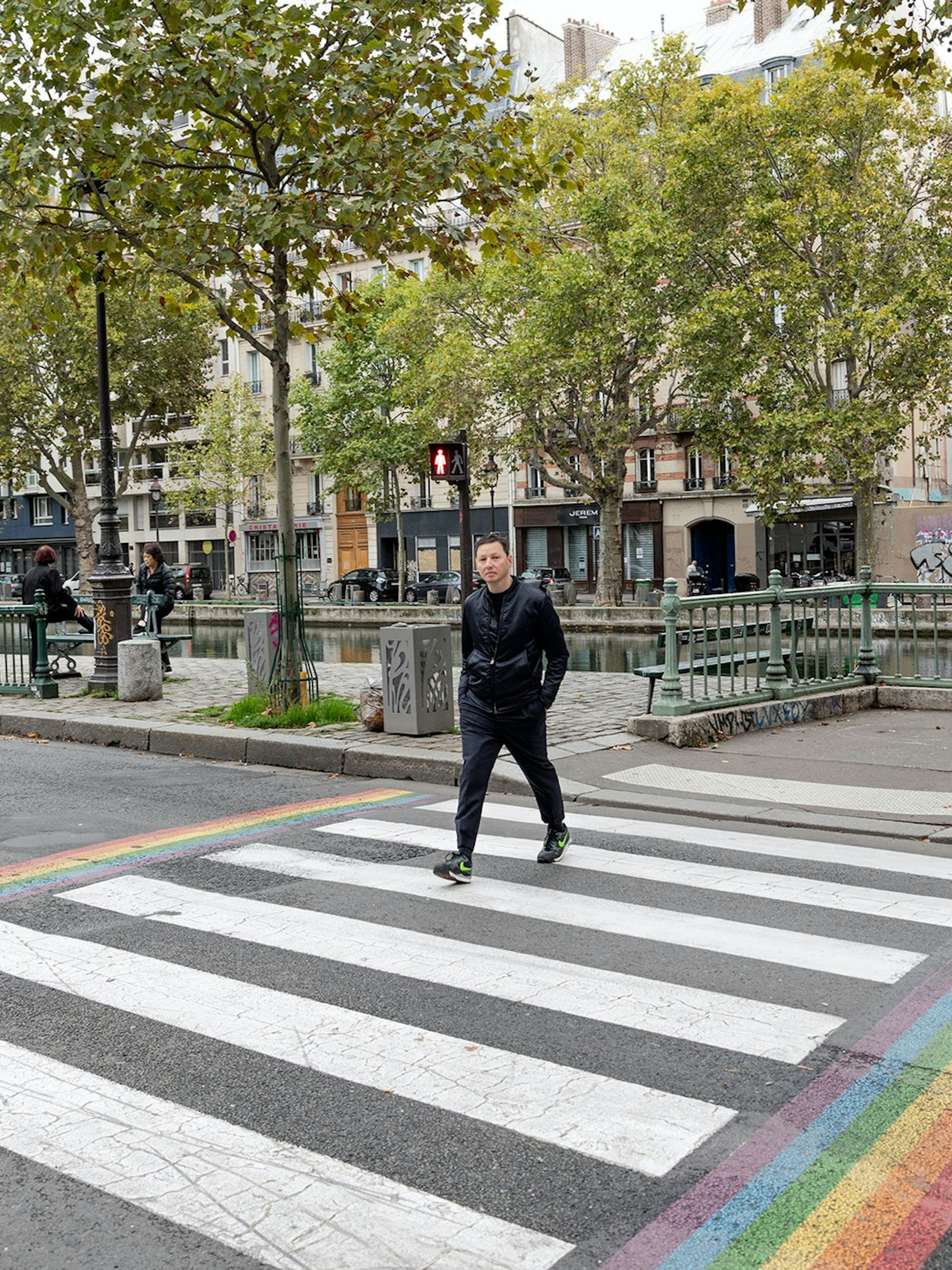 stories-Ramy-Fischler-flos-02