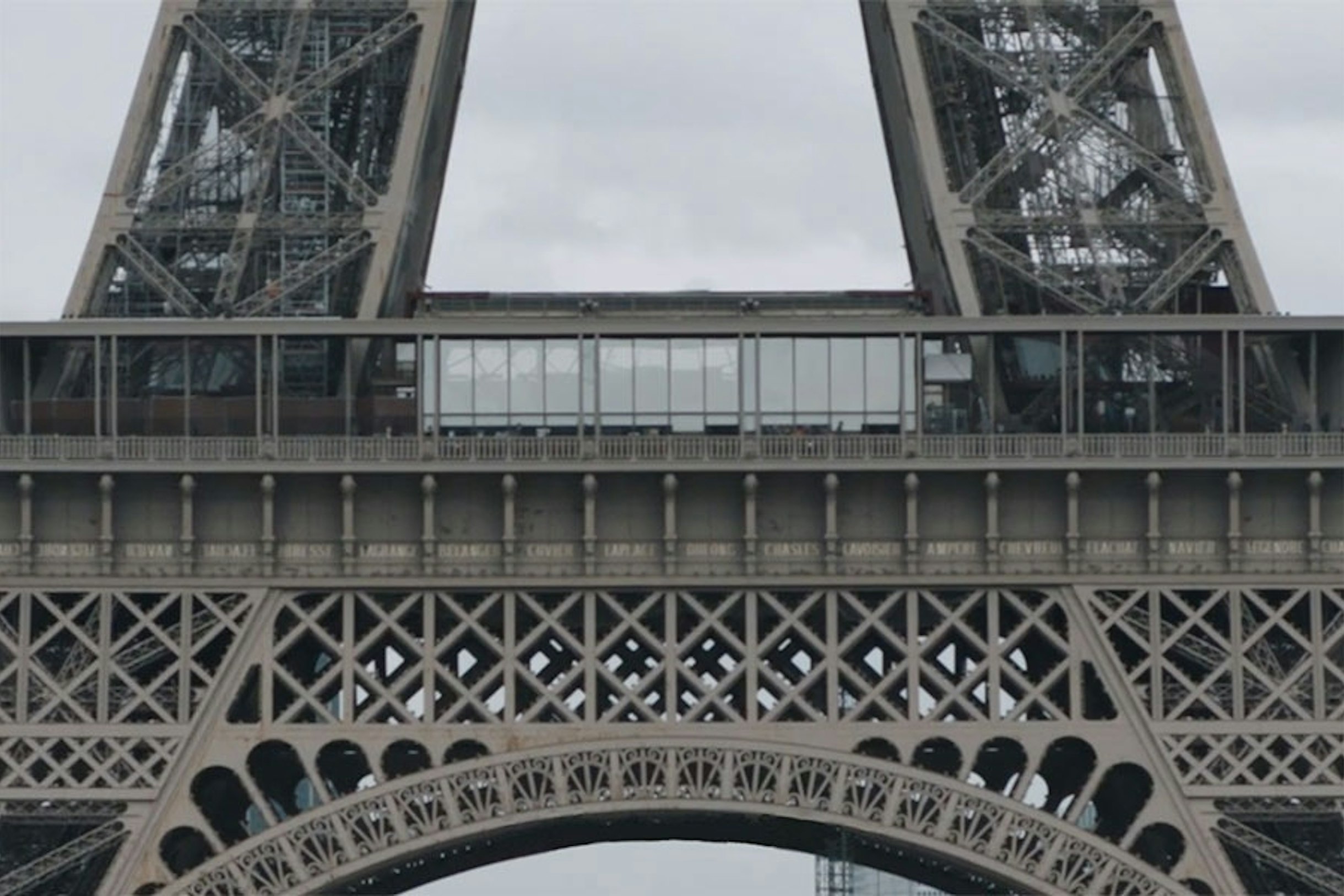 stories-Ramy-Fischler-flos-08c-1