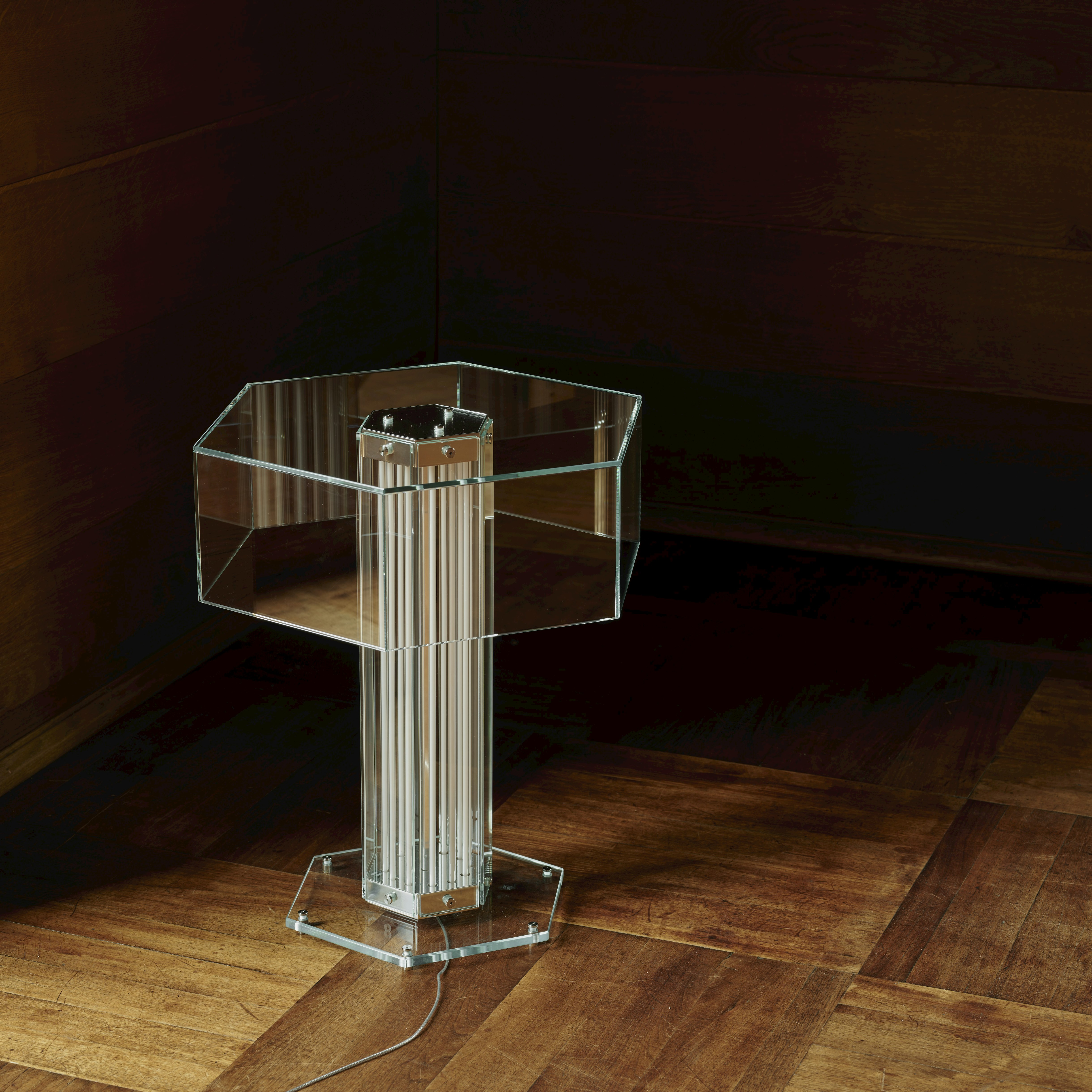 stories-SuperWire-flos-18
