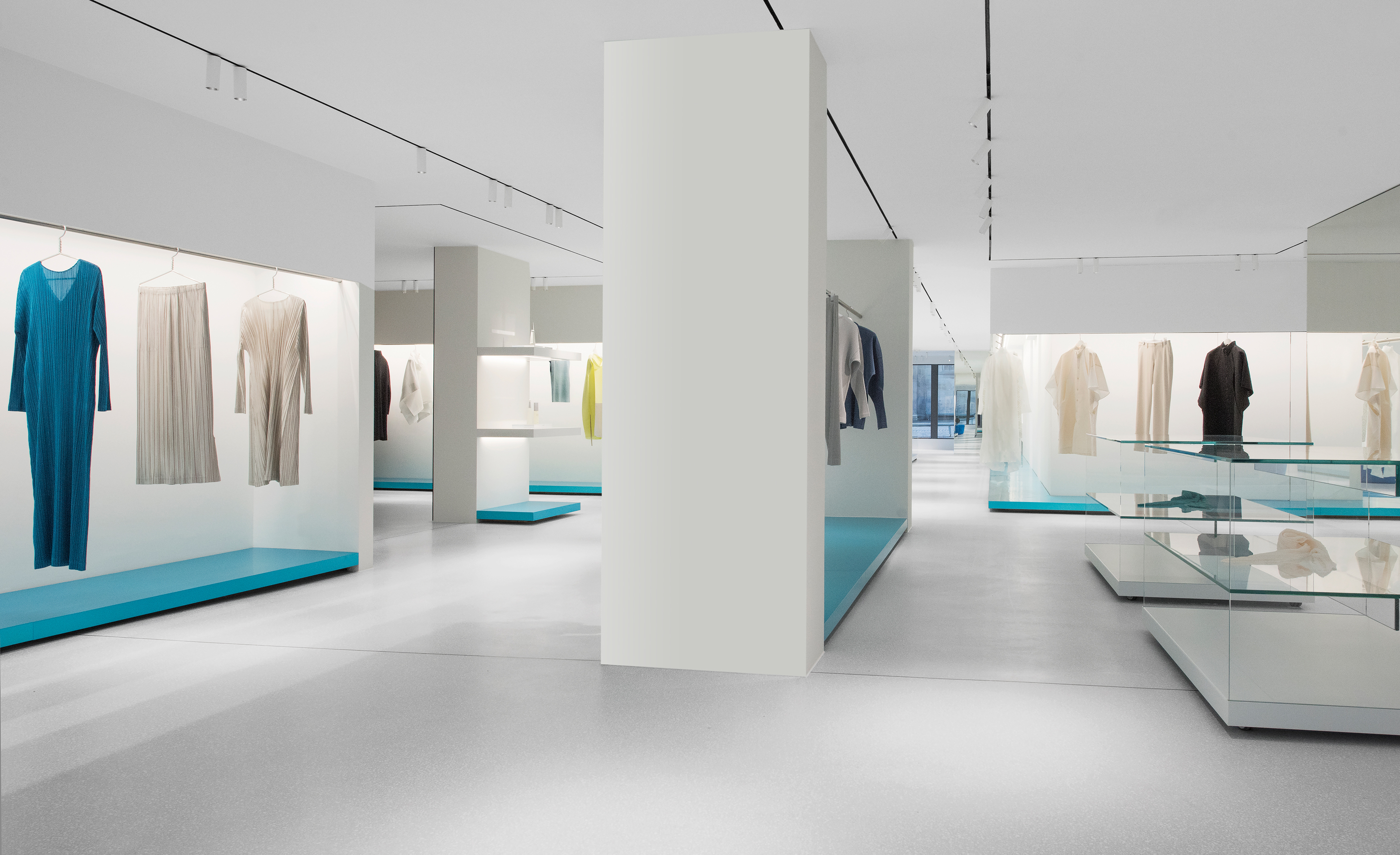 stories-The-Tracking-Power-EVO-flos-04-B