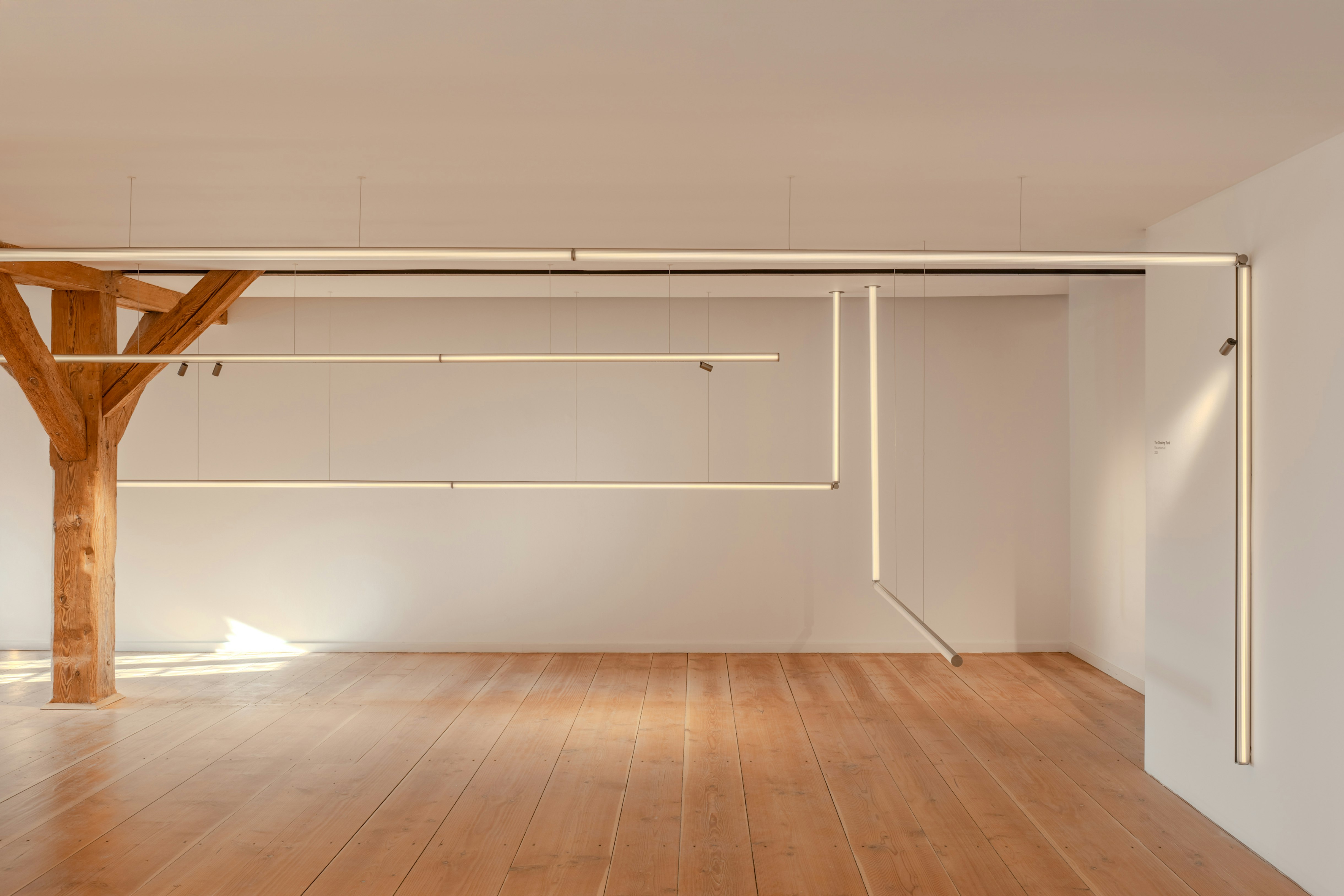 stories-The_Glowing_Track-Flos-Architectural-11