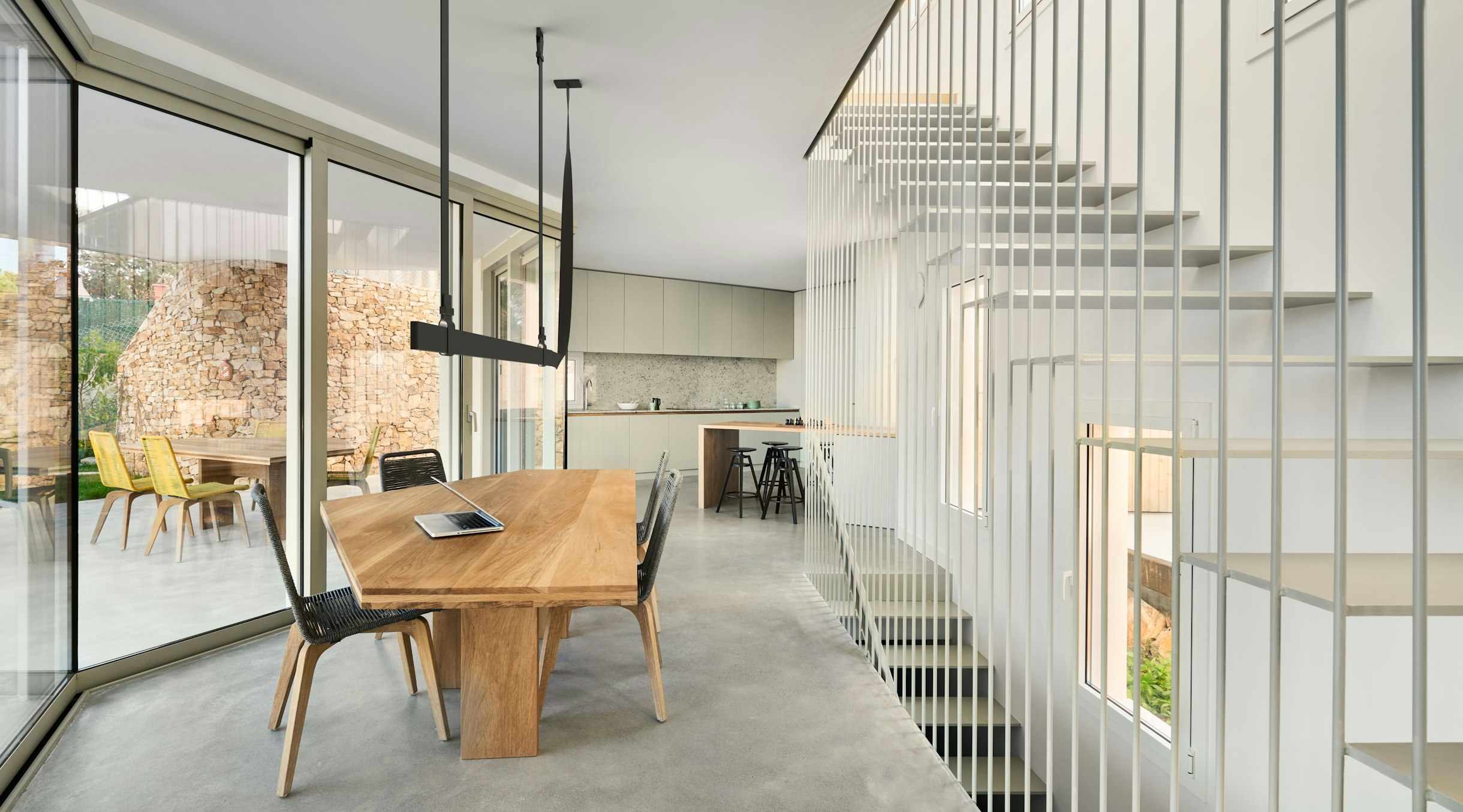 stories-belt-bourullec-flos-10B