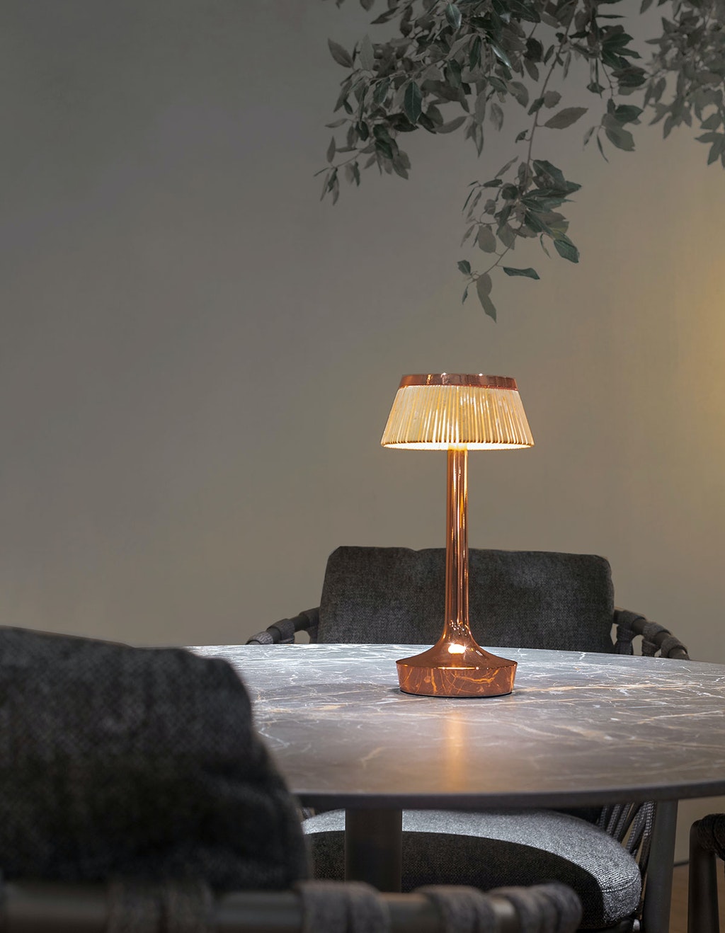 bon jour unplugged lamp