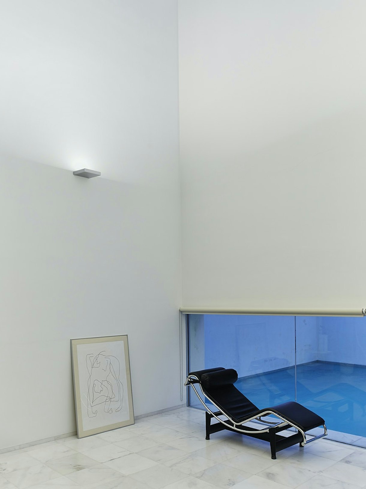 stories-fort-knox-wall-philippe-starck-flos-07b