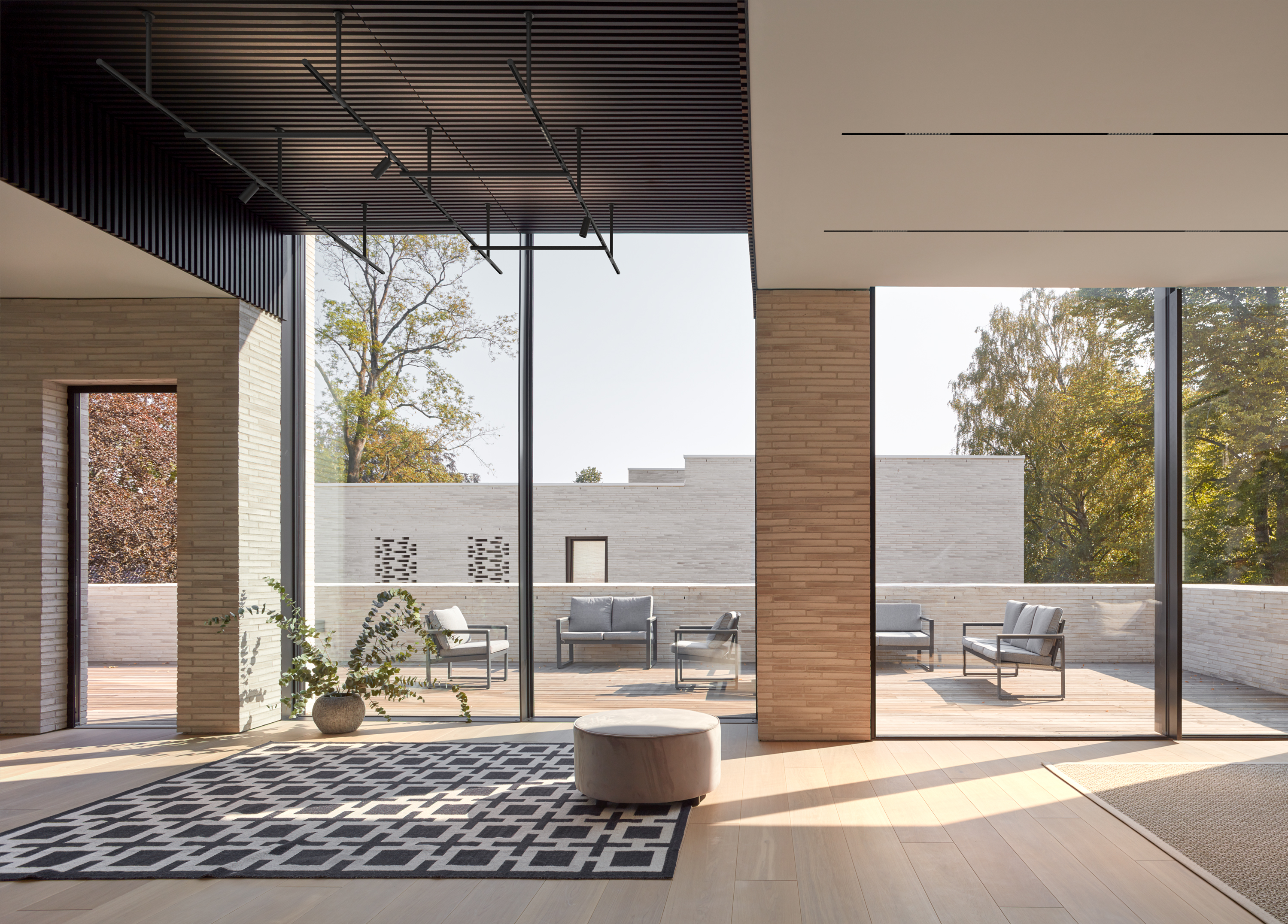 stories-infra-structure-vincent-van-duysen-flos-15