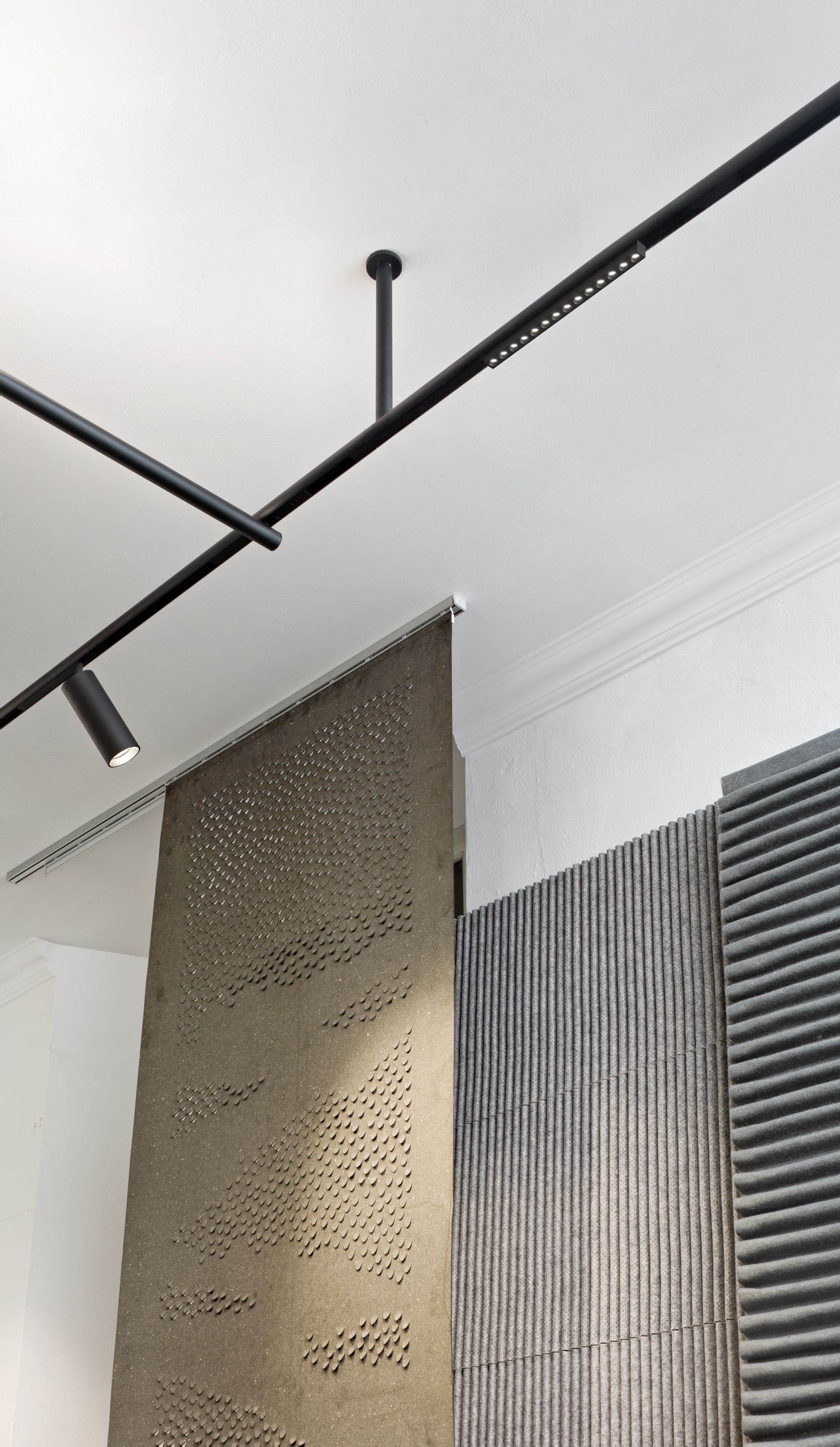 stories-infra-structure-vincent-van-duysen-flos-17