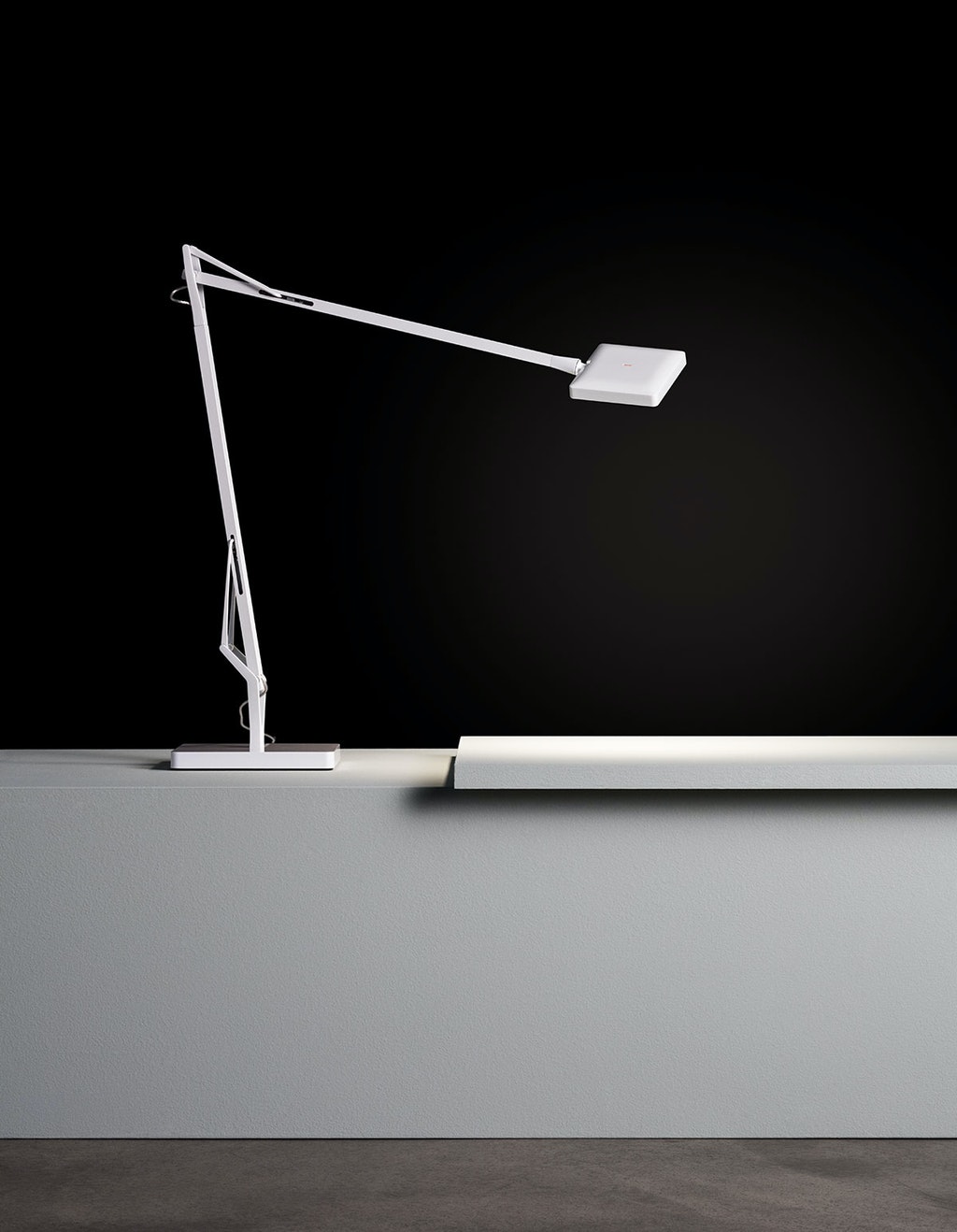 stories-kelvin-edge-citterio-flos-01