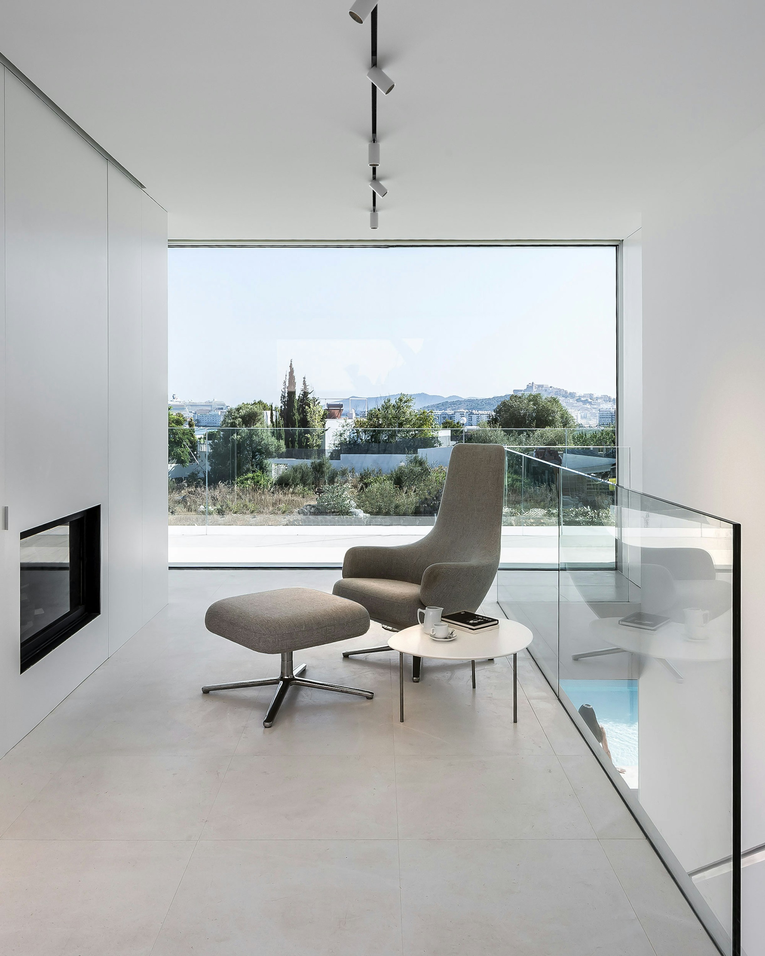 stories-light-shadow-spots-flos-architectural-10