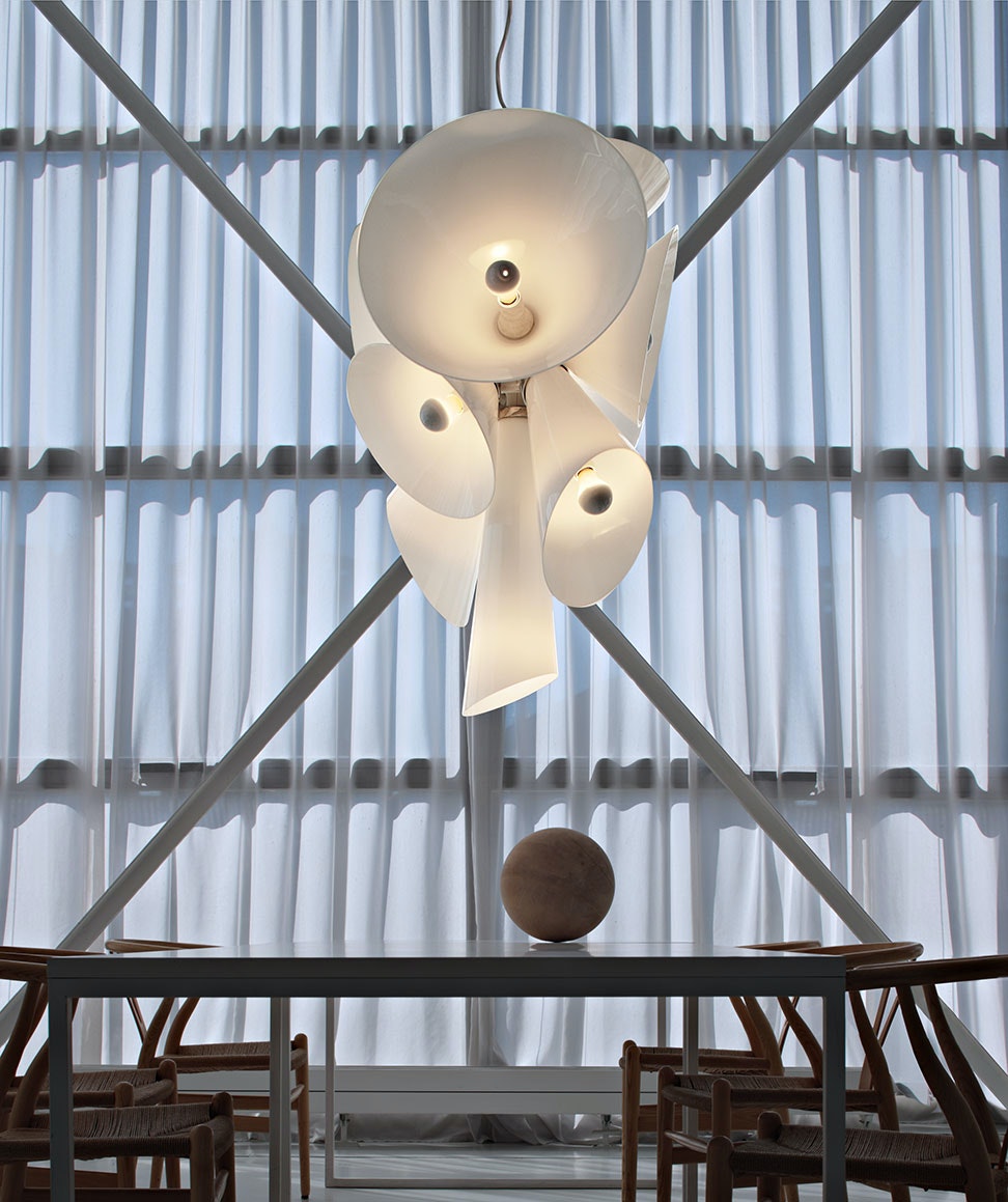 stories-nebula-joris-laarman-flos-00