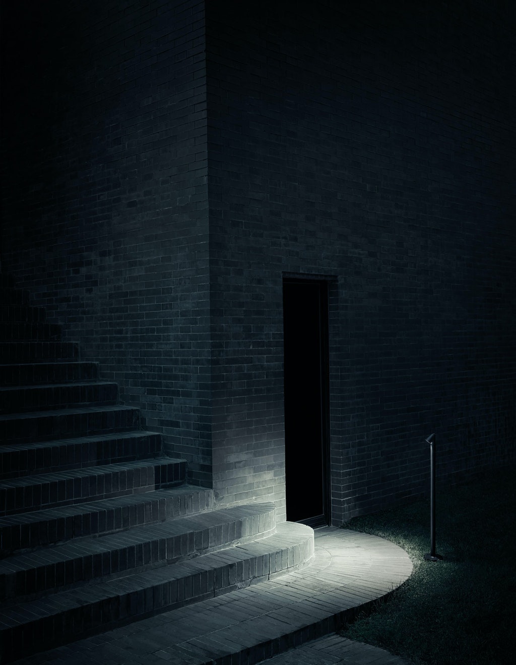 stories-wallstick_walkstick-flos-outdoor-01