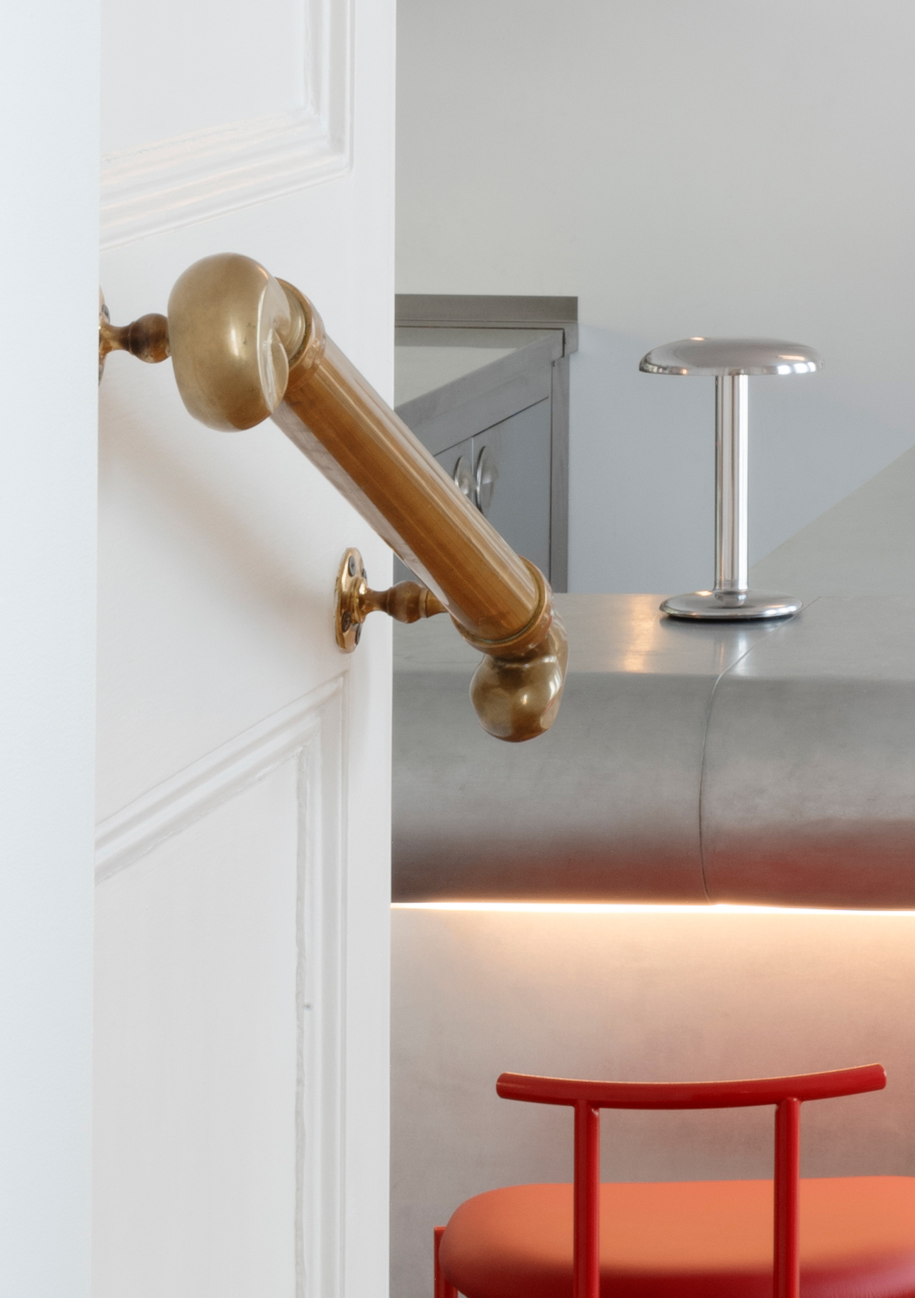 stories_Cromwell_Place_cafe_Flos-08